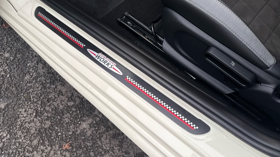 Used MINI Hatch 2021 for sale - 76780378: Photo 35