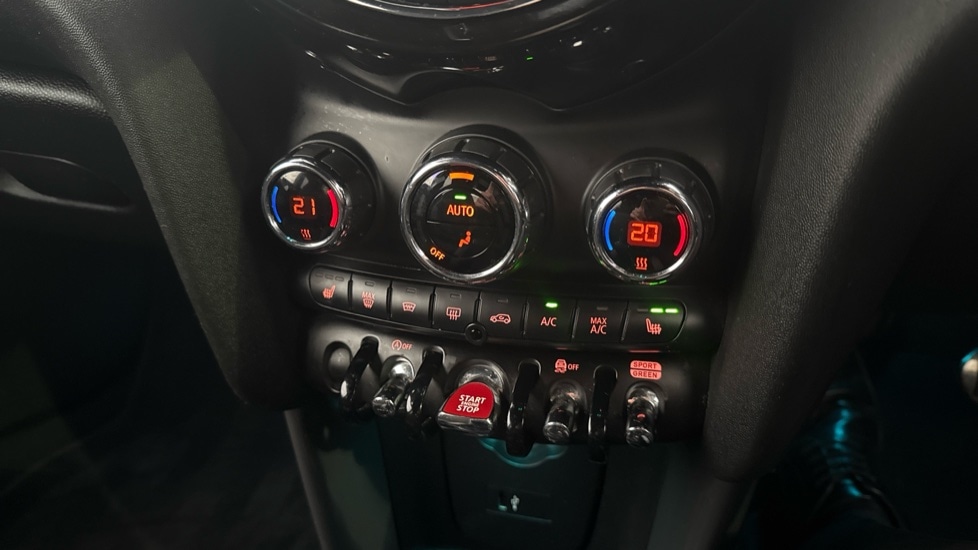 Used MINI Hatch 2021 for sale - 76780378: Photo 38