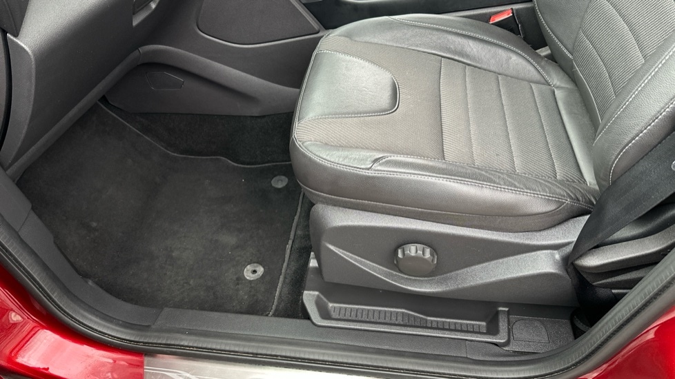 Used Ford Kuga 2015 for sale - 76544612: Photo 36