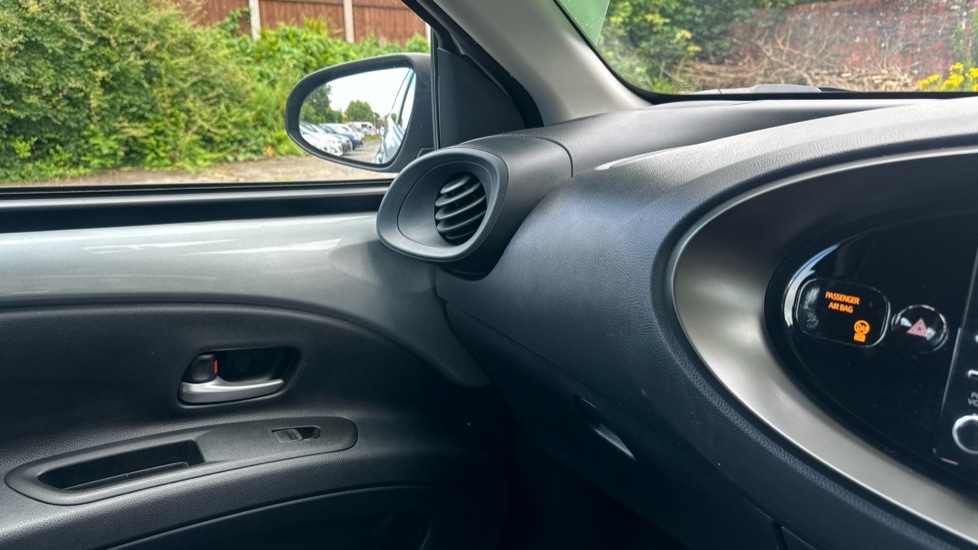 Used Toyota Aygo X 2022 for sale - 76184038: Photo 21