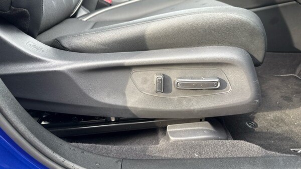 Used Honda ZR-V 2024 for sale - 76117032: Photo 34