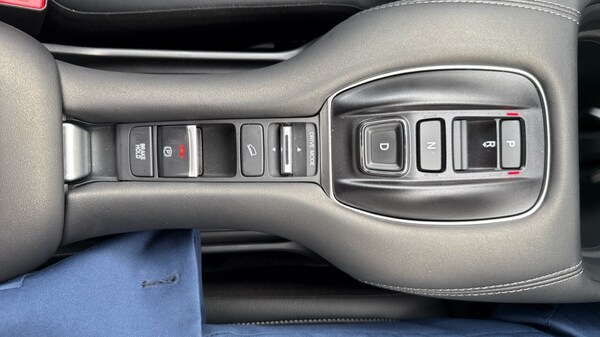 Used Honda ZR-V 2024 for sale - 76117032: Photo 43