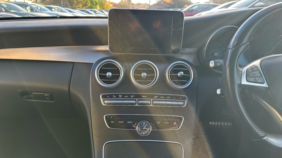 Used Mercedes-Benz C Class 2018 for sale - 76249907: Photo 12