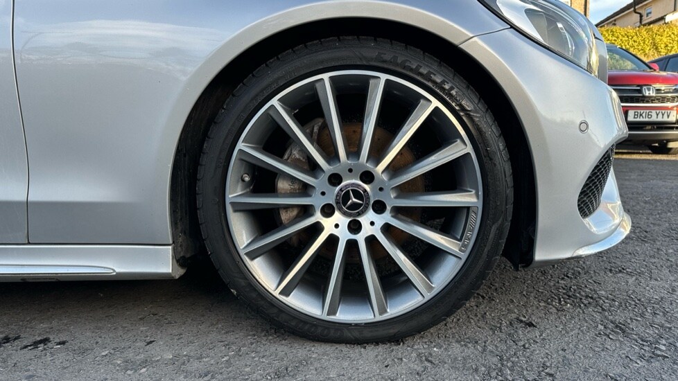 Used Mercedes-Benz C Class 2018 for sale - 76249907: Photo 17