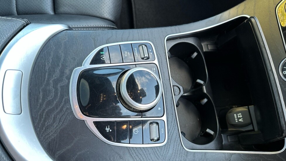 Used Mercedes-Benz C Class 2018 for sale - 76249907: Photo 30