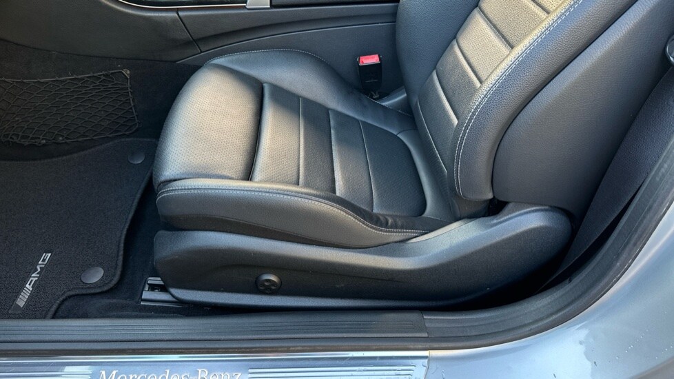 Used Mercedes-Benz C Class 2018 for sale - 76249907: Photo 34