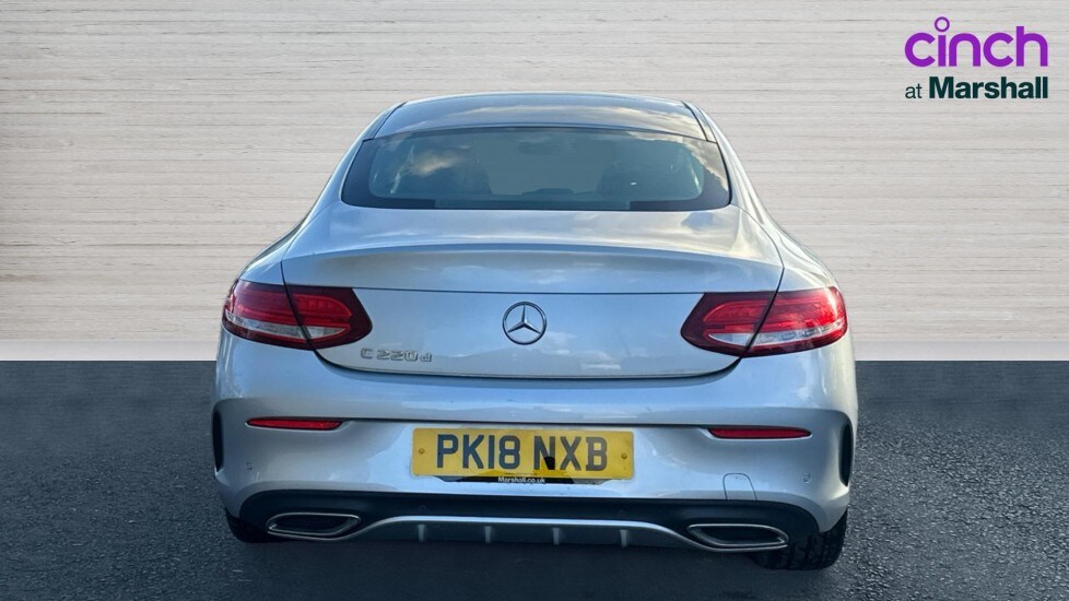 Used Mercedes-Benz C Class 2018 for sale - 76249907: Photo 4