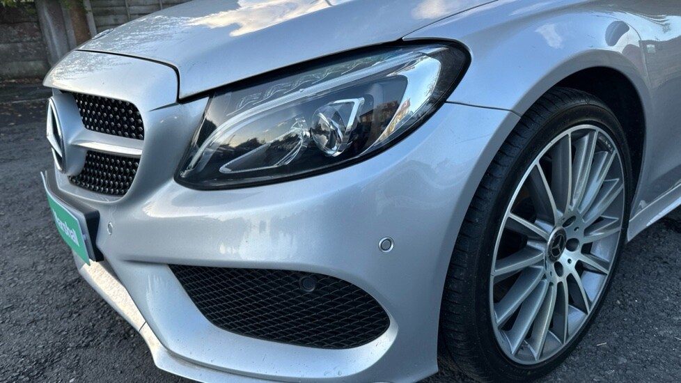 Used Mercedes-Benz C Class 2018 for sale - 76249907: Photo 42