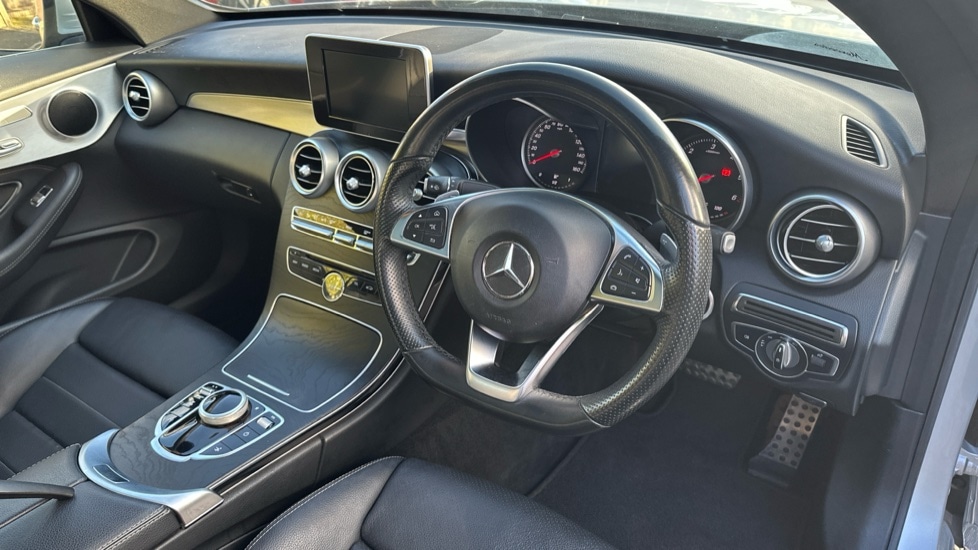 Used Mercedes-Benz C Class 2018 for sale - 76249907: Photo 9