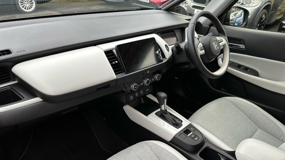 Used Honda Jazz 2023 for sale - 77031431: Photo 2