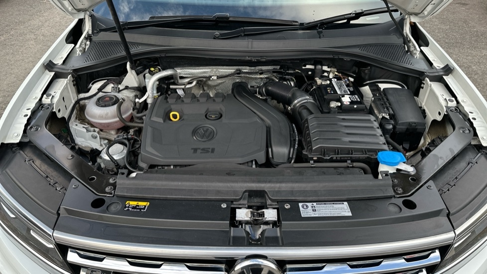 Used Volkswagen Tiguan 2019 for sale - 76092128: Photo 16