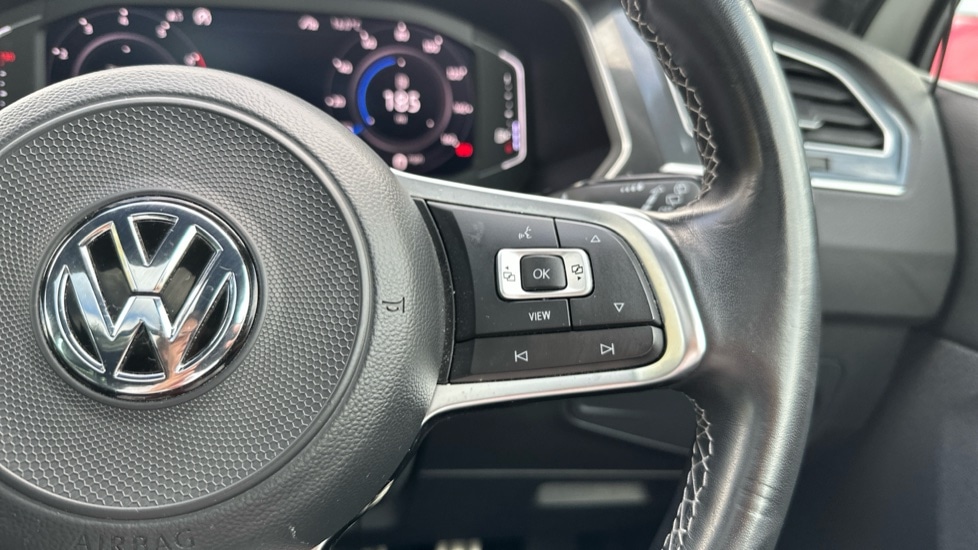 Used Volkswagen Tiguan 2019 for sale - 76092128: Photo 21