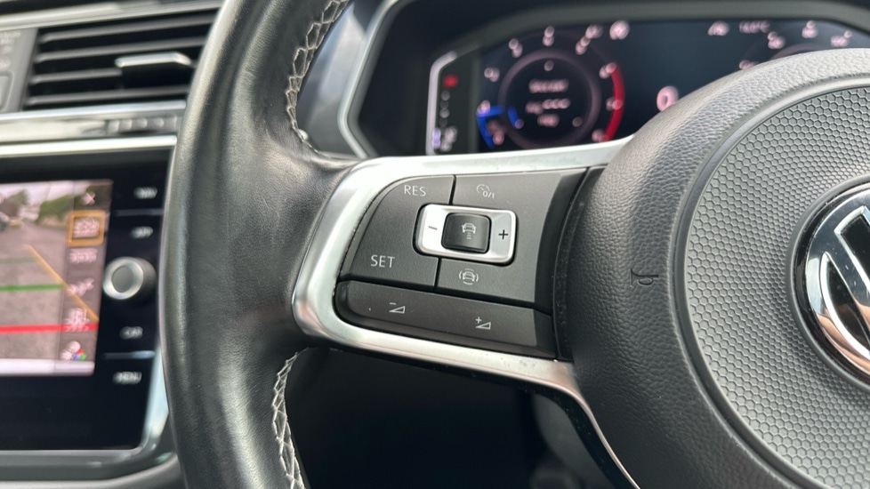 Used Volkswagen Tiguan 2019 for sale - 76092128: Photo 22