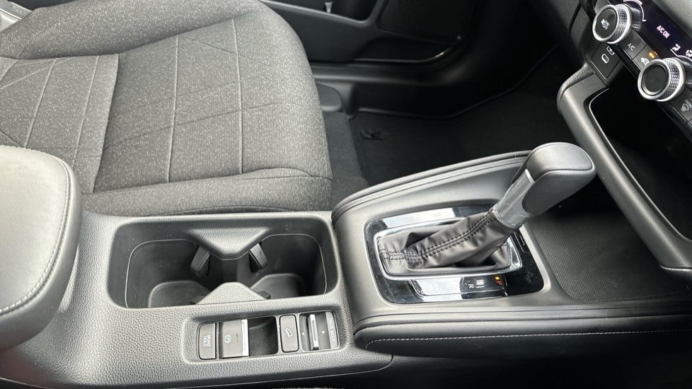 Used Honda HR-V 2024 for sale - 77071122: Photo 26