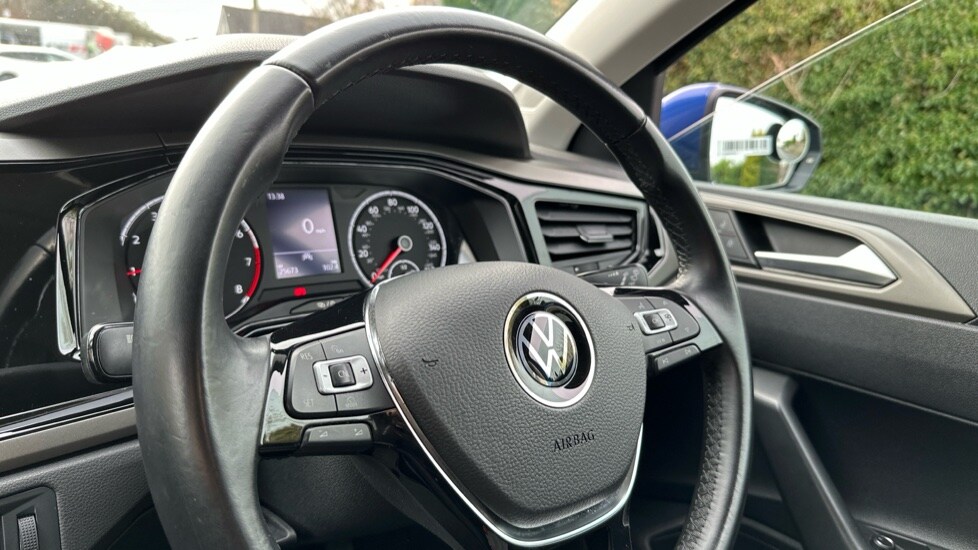 Used Volkswagen Polo 2021 for sale - 76501450: Photo 25