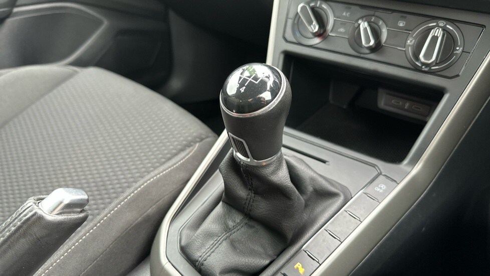 Used Volkswagen Polo 2021 for sale - 76501450: Photo 30