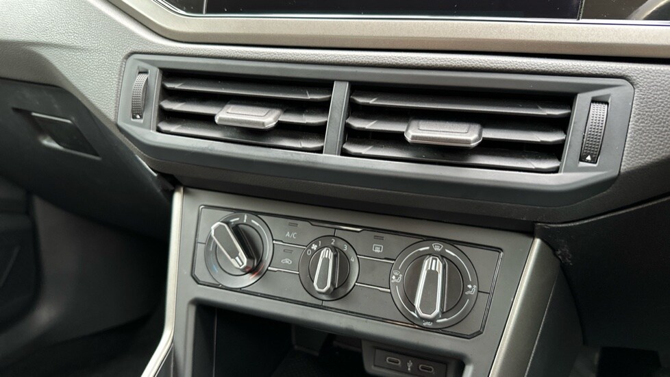 Used Volkswagen Polo 2021 for sale - 76501450: Photo 33