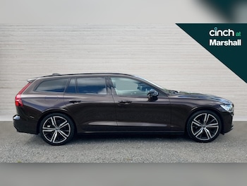 Used Volvo V60 2019 for sale - 75442936: Photo