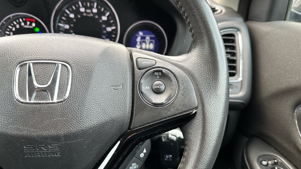 Used Honda HR-V 2017 for sale - 77082476: Photo 23