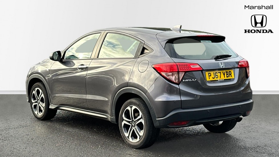 Used Honda HR-V 2017 for sale - 77082476: Photo 3