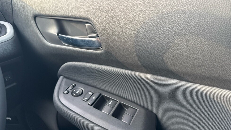 Used Honda Jazz 2025 for sale - 76161467: Photo 28