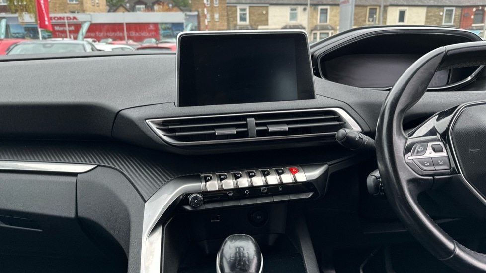 Used Peugeot 3008 2017 for sale - 76595285: Photo 12