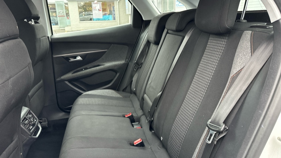 Used Peugeot 3008 2017 for sale - 76595285: Photo 14