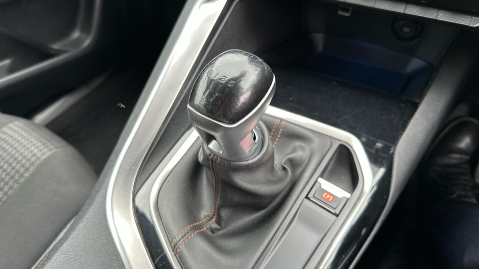 Used Peugeot 3008 2017 for sale - 76595285: Photo 29