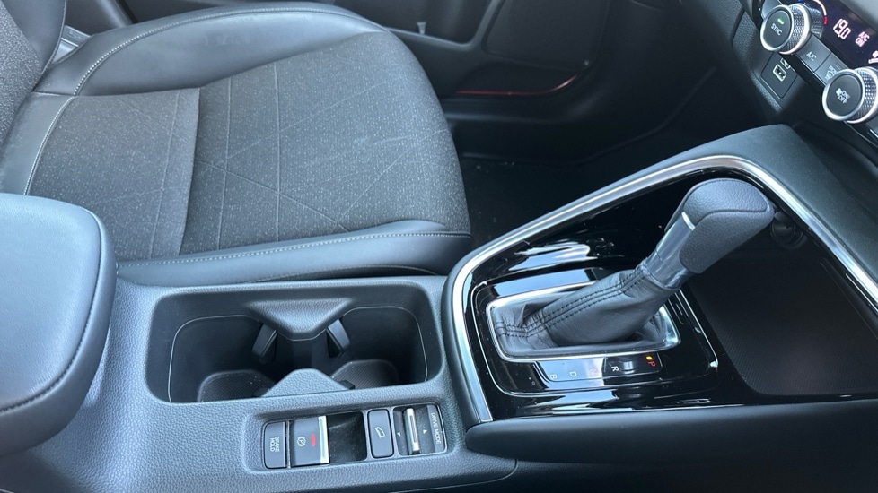 Used Honda HR-V 2023 for sale - 76393704: Photo 24