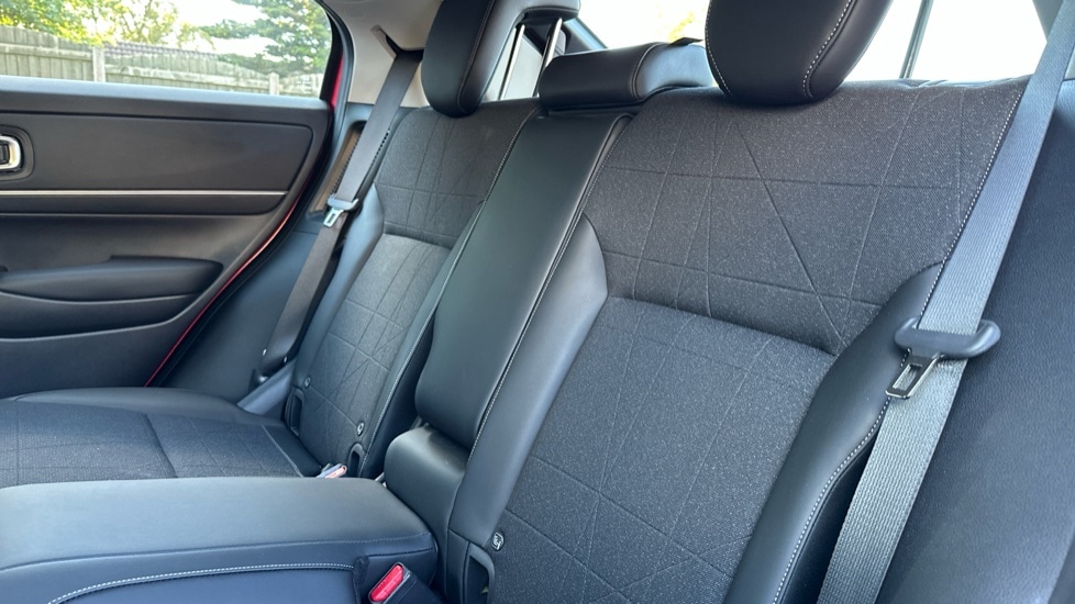 Used Honda HR-V 2023 for sale - 76393704: Photo 8