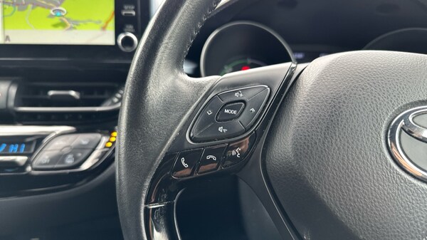 Used Toyota C-HR 2020 for sale - 76116941: Photo 23
