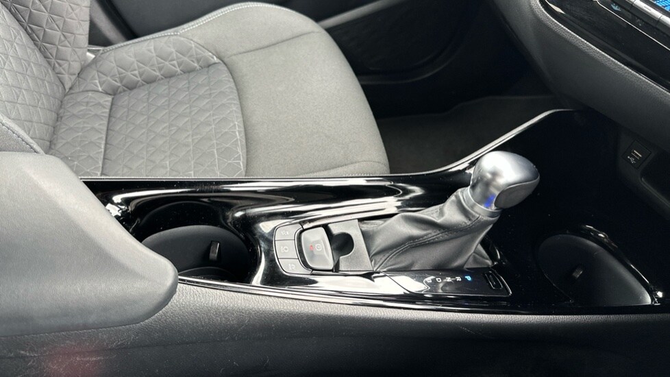 Used Toyota C-HR 2020 for sale - 76116941: Photo 30