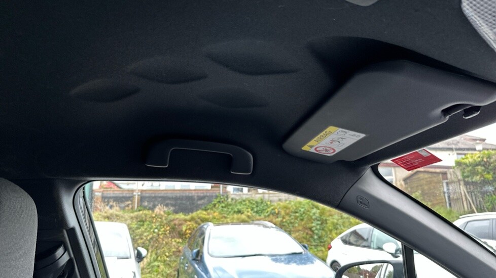 Used Toyota C-HR 2020 for sale - 76116941: Photo 34