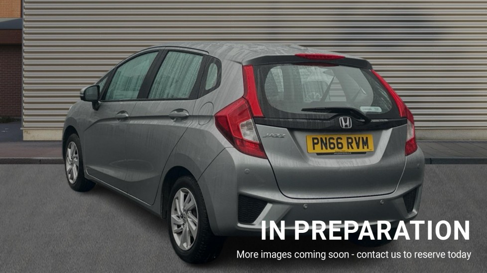 Used Honda Jazz 2016 for sale - 76161486: Photo 2