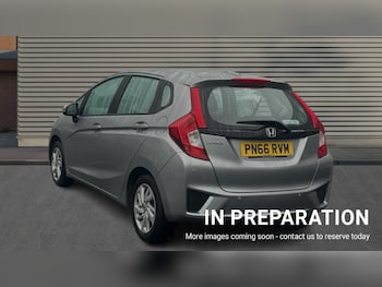 Used Honda Jazz 2016 for sale - 76161486: Photo 2