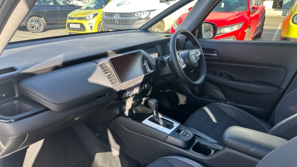 Used Honda Jazz 2024 for sale - 76888868: Photo 2