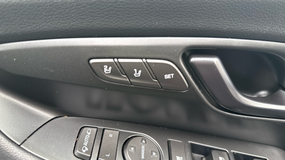 Used Hyundai i30 2019 for sale - 76161402: Photo 34