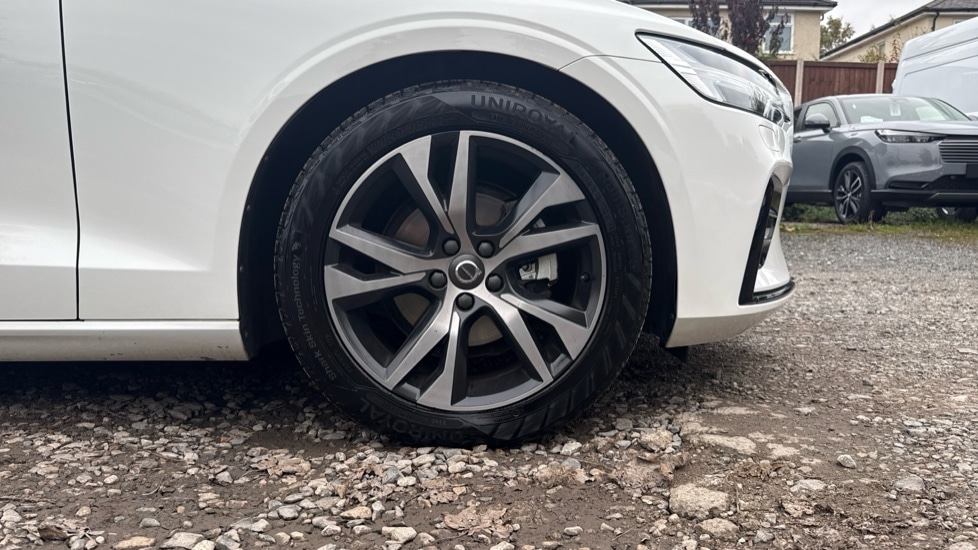 Used Volvo V60 2019 for sale - 76233968: Photo 20