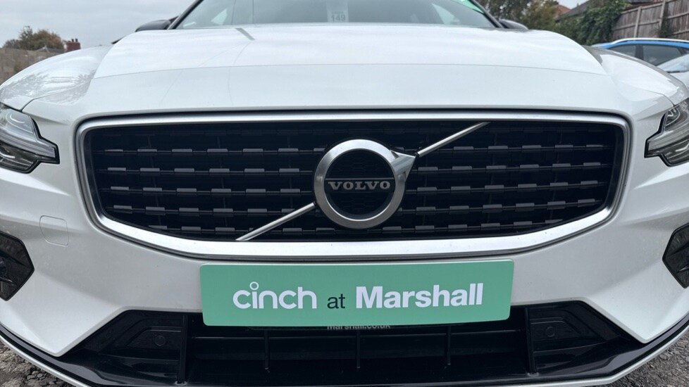 Used Volvo V60 2019 for sale - 76233968: Photo 24