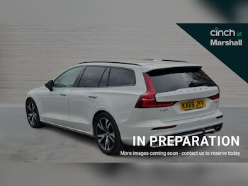 Used Volvo V60 2019 for sale - 76233968: Photo 2