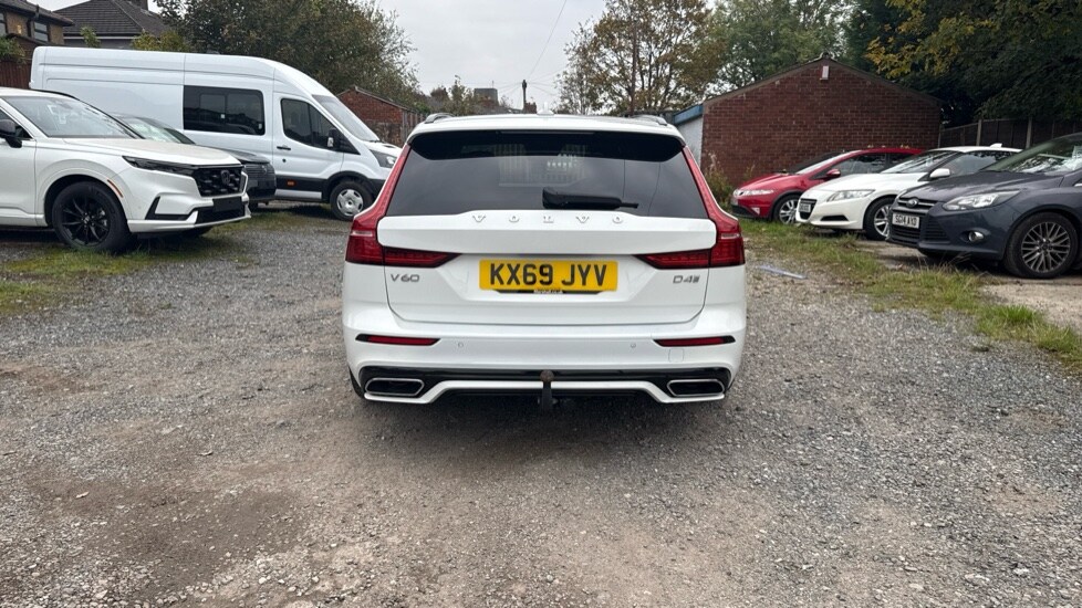 Used Volvo V60 2019 for sale - 76233968: Photo 36
