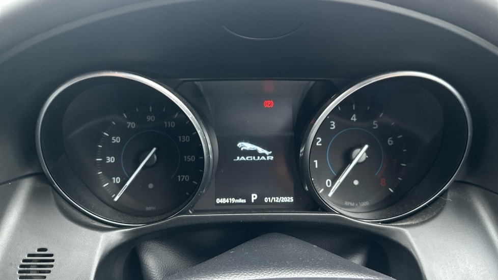 Used Jaguar XF 2018 for sale - 76942900: Photo 13