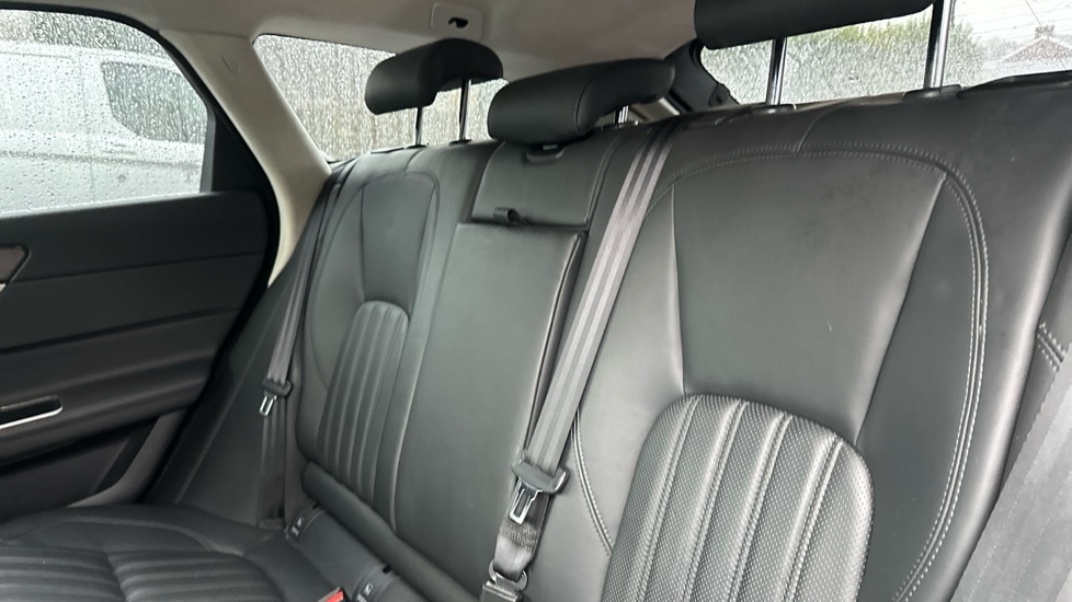 Used Jaguar XF 2018 for sale - 76942900: Photo 14