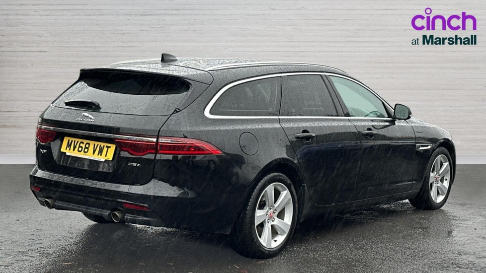 Used Jaguar XF 2018 for sale - 76942900: Photo 3