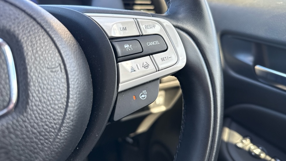 Used Honda Jazz 2023 for sale - 76168581: Photo 35