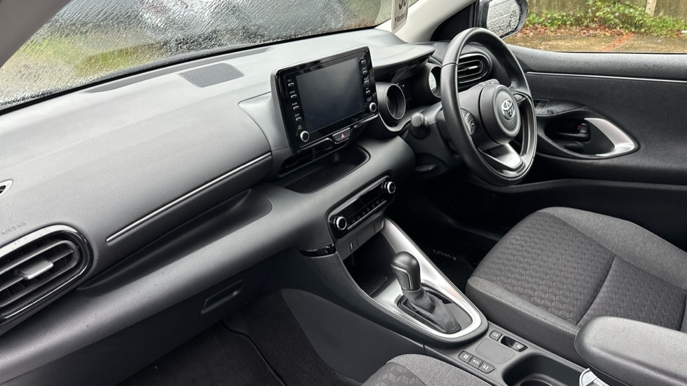 Used Toyota Yaris 2023 for sale - 76580070: Photo 10