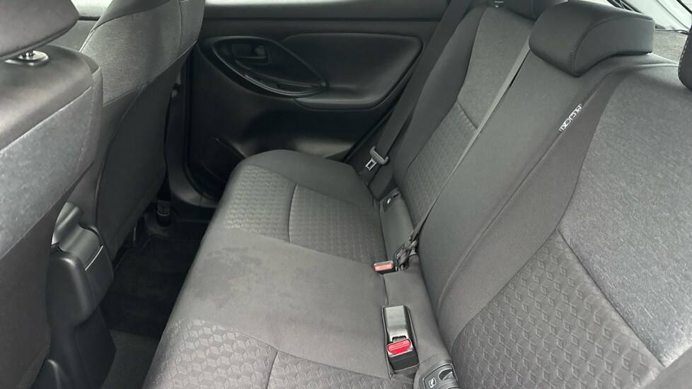 Used Toyota Yaris 2023 for sale - 76580070: Photo 14