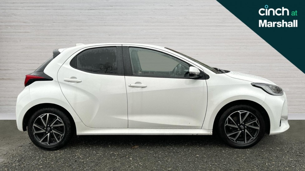 Used Toyota Yaris 2023 for sale - 76580070: Photo 2