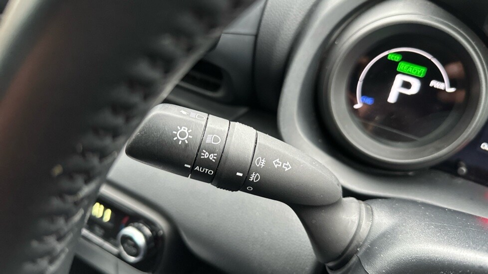 Used Toyota Yaris 2023 for sale - 76580070: Photo 25