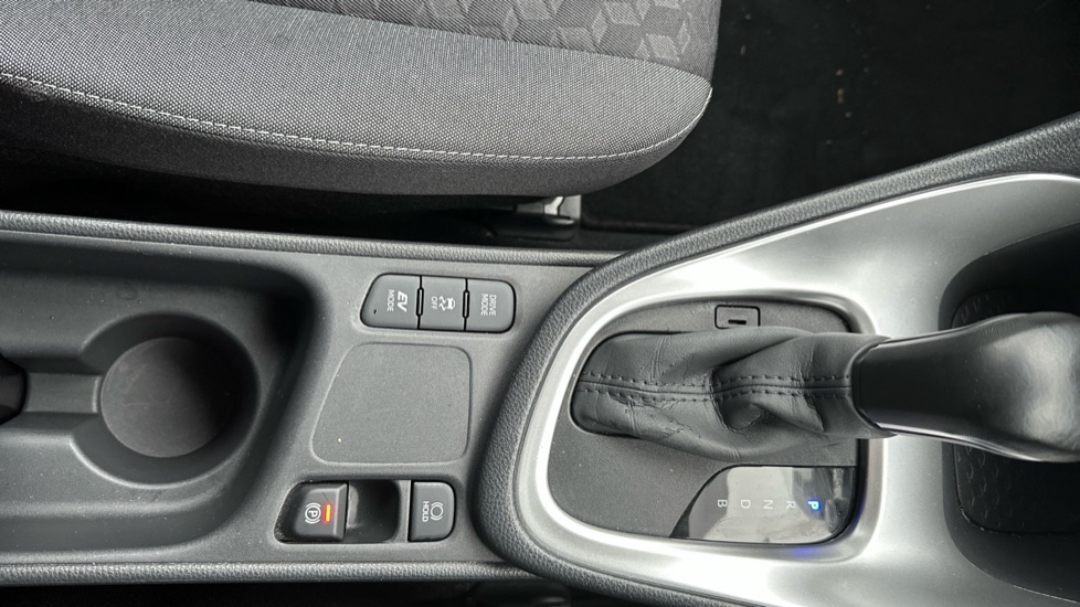 Used Toyota Yaris 2023 for sale - 76580070: Photo 28